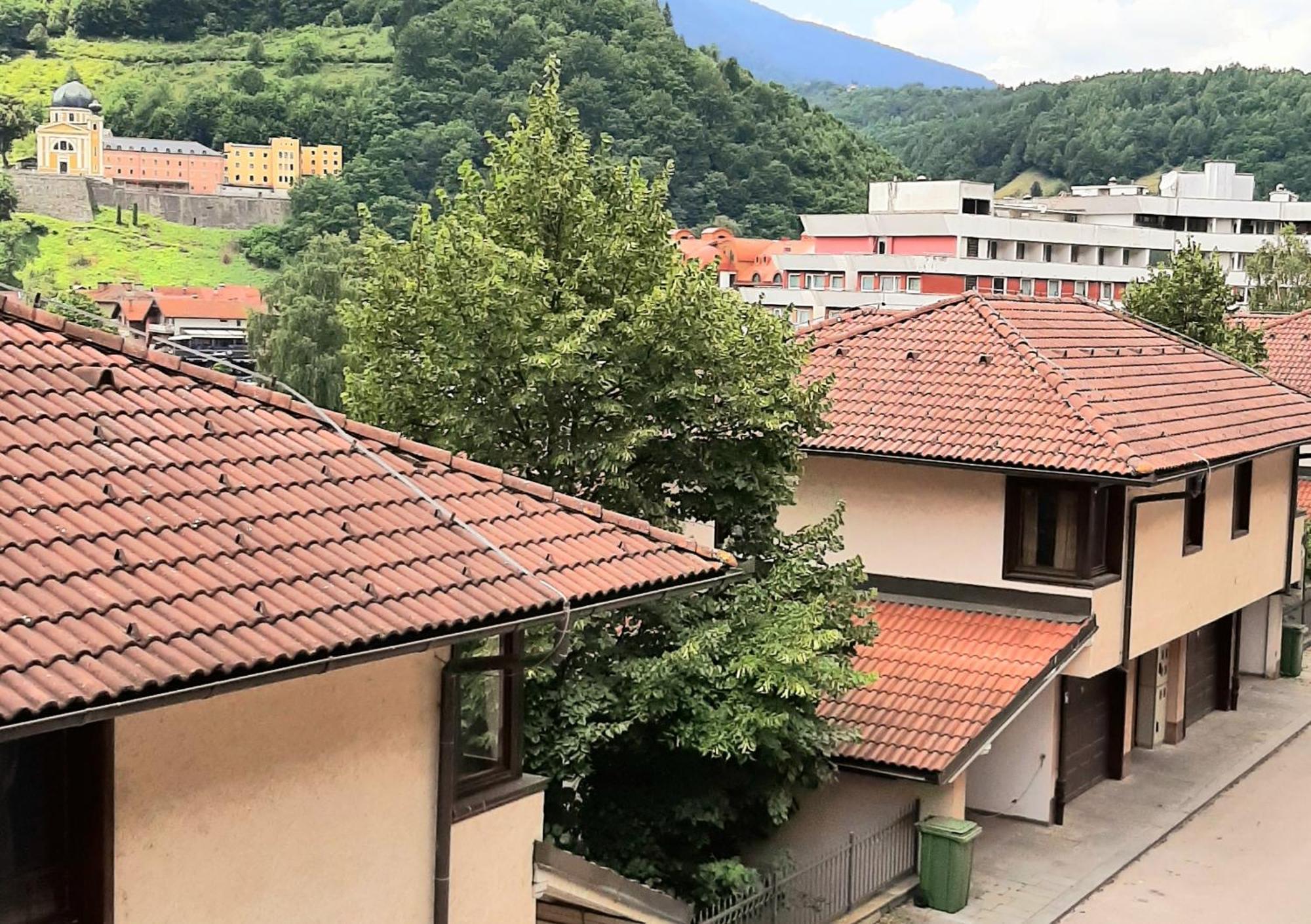 Relax Apartman Fojnica Bagian luar foto