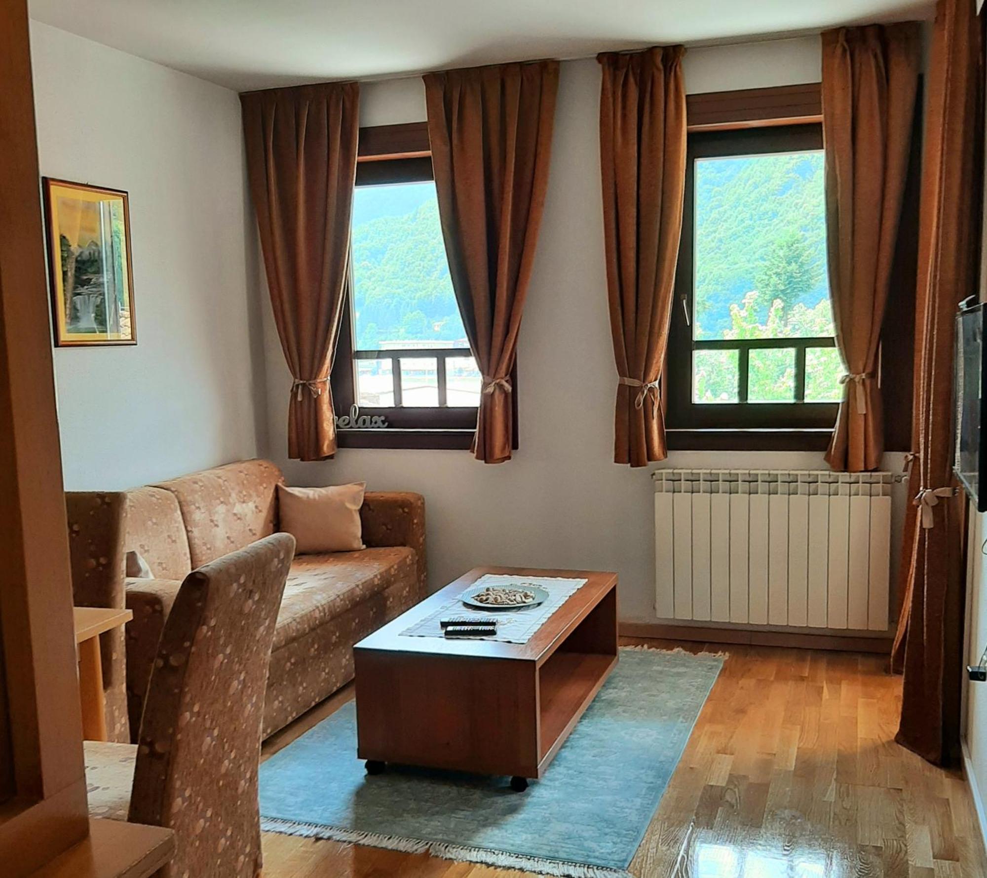 Relax Apartman Fojnica Bagian luar foto
